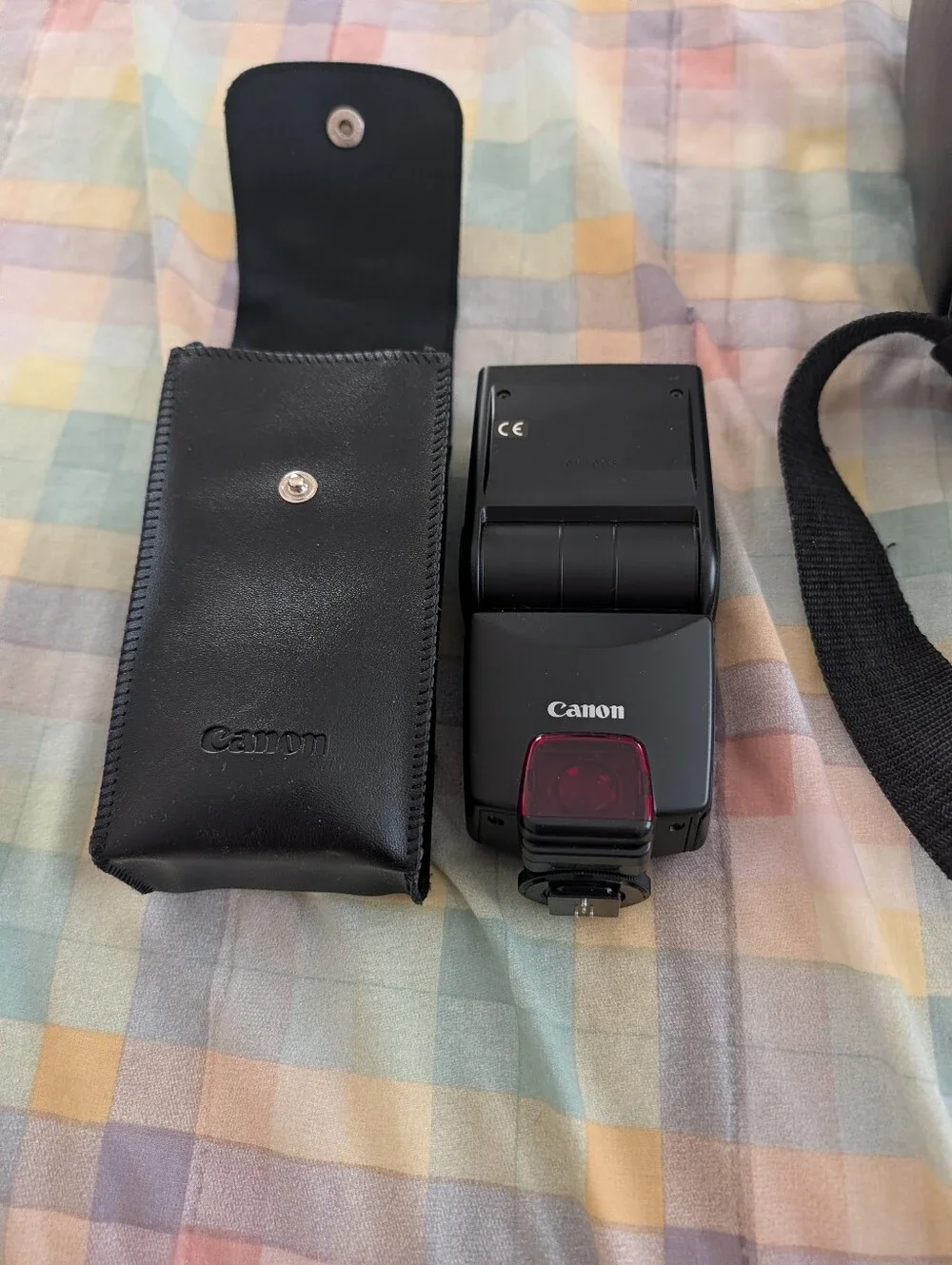 Vintage Canon EOS rebel X Film Camera, Tamron Lens, Canon Flash & Case.